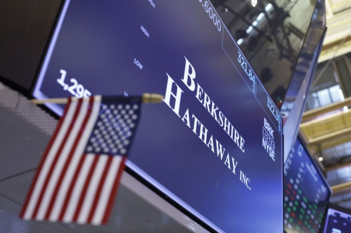 Berkshire 14 Çeyrek Sonra Alıcı Oldu: Ne Anlama Geliyor?