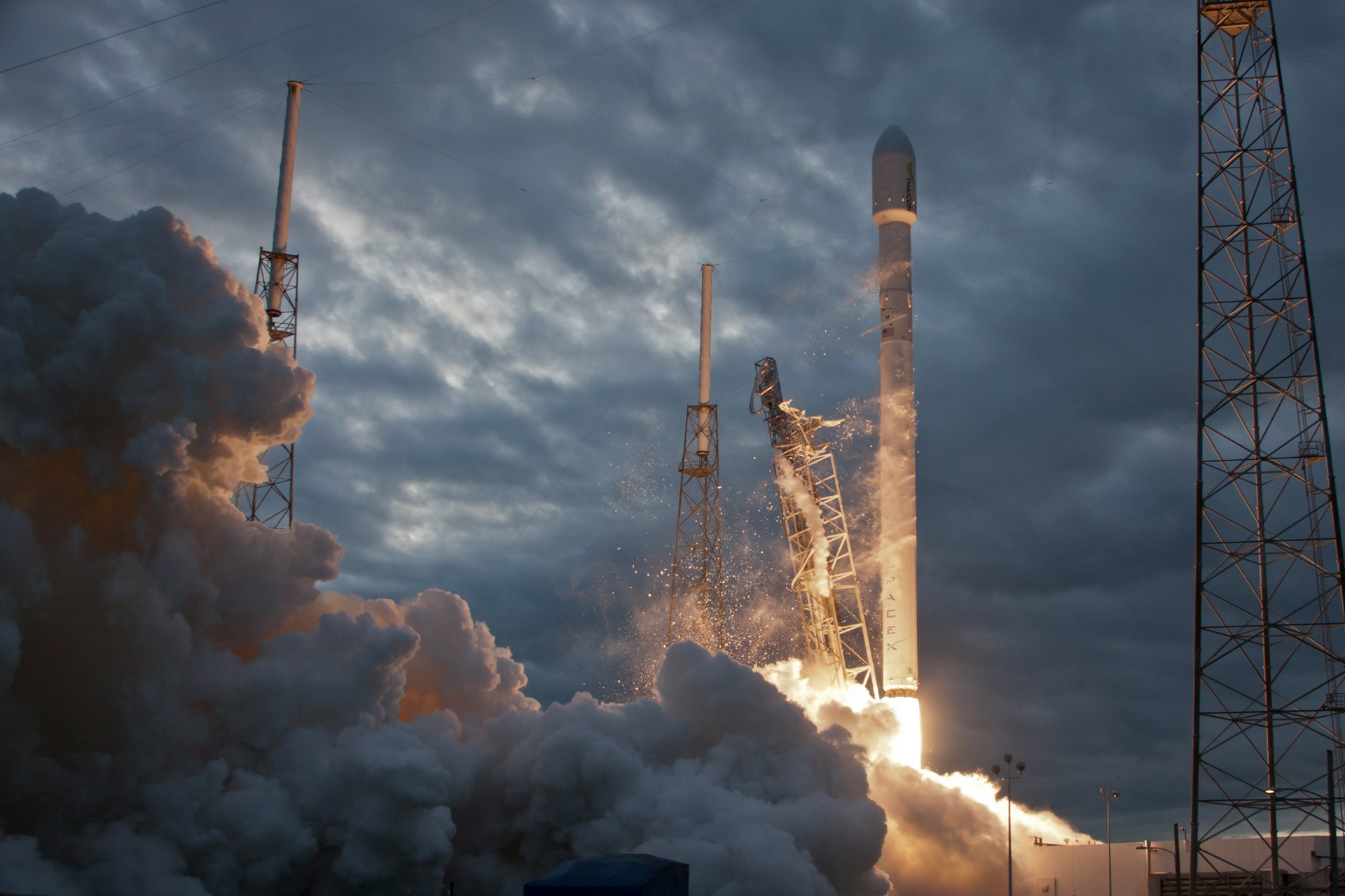 SpaceX Nasıl Zarar Ediyor? İlk Halka Açık Bilanço